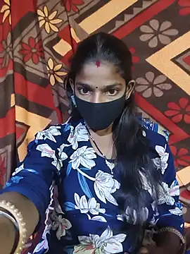 Itz_Aisha__ live cam on Stripchat