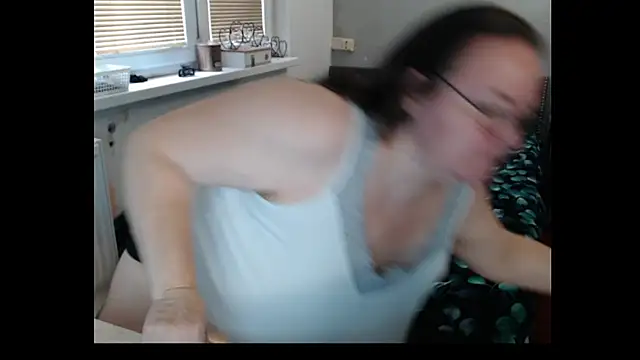 Sweetboobs live cam on Stripchat