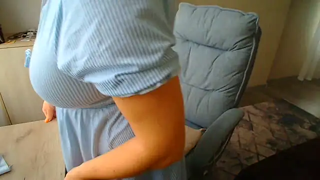 Brionia live now
