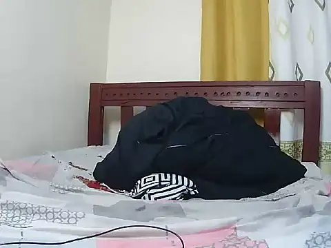 Red_sauce live cam on Stripchat