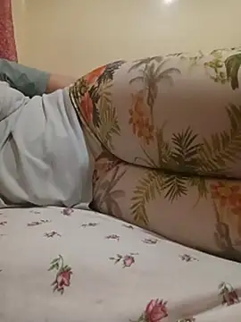 Farah-_nono