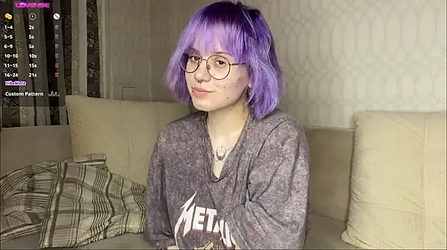 KellePourier live cam on Stripchat