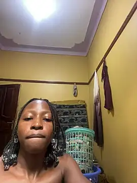 Musana52 live cam on Stripchat