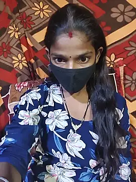 Itz_Aisha__ live cam on Stripchat