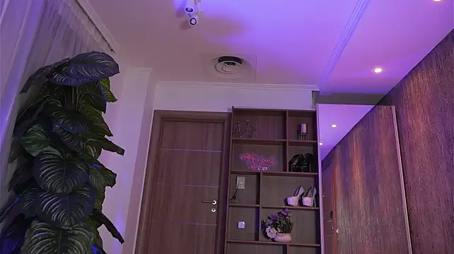 ArianaXO_ webcam