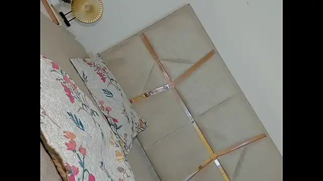 Keily_Tsx1 live now