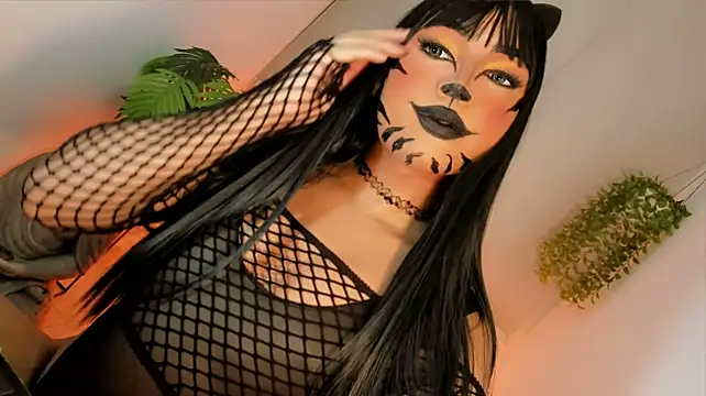 misstreslatin live now
