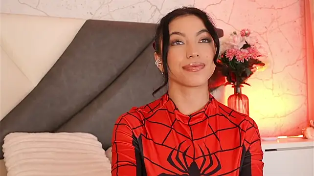 IsabelaWhite的直播画面
