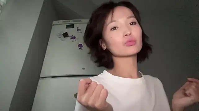StarHolifield live profile on Stripchat