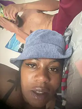 Thethicktities97 live cam on Stripchat