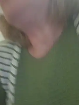 SonyaMarmeladx live cam on Stripchat