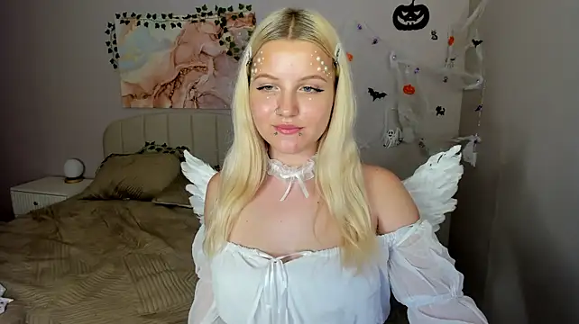 Velvet-Lun live cam on Stripchat
