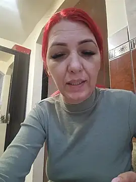 Evadesirex46 live cam on Stripchat