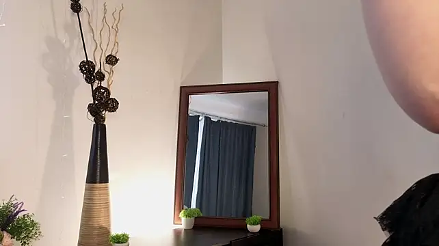 CarmelitaRamella的直播畫面