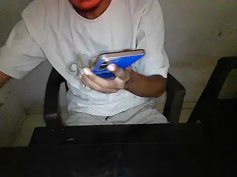 bad_boy_bunny_ live cam on Stripchat