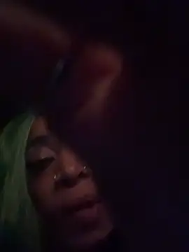 Shuggabutt live cam on Stripchat