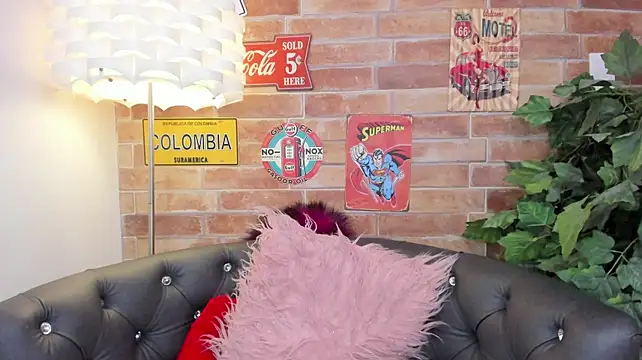 foxy_hannah live cam on Stripchat