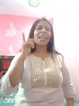 Eshani69 live cam on Stripchat