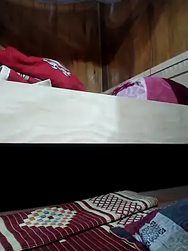 cumgirl1 live cam on Stripchat