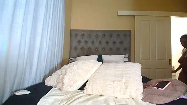 nanababe1 live cam on Stripchat