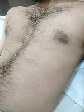 Mr_Hotyy live cam on Stripchat