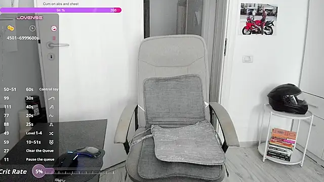 ZackFraser live cam on Stripchat