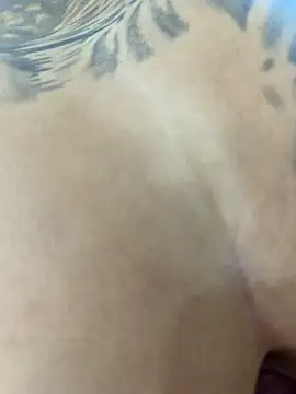 Evamendez02 live cam on Stripchat