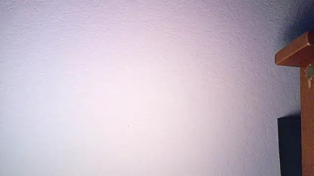 Yournaughty live cam on Stripchat