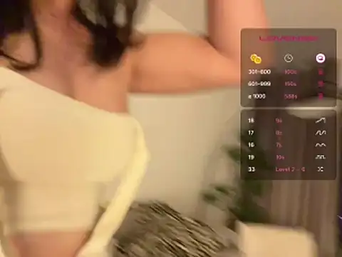 Bella_168 live cam on Stripchat