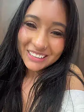 valenlopezz_ live cam on Stripchat