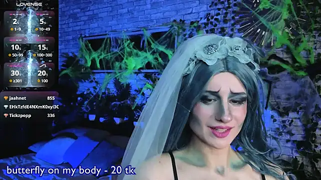 Max_Foxy live cam on Stripchat