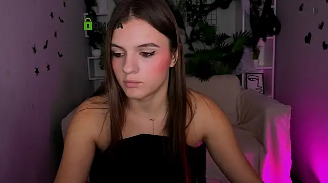 lisa_dark_ live cam on Stripchat