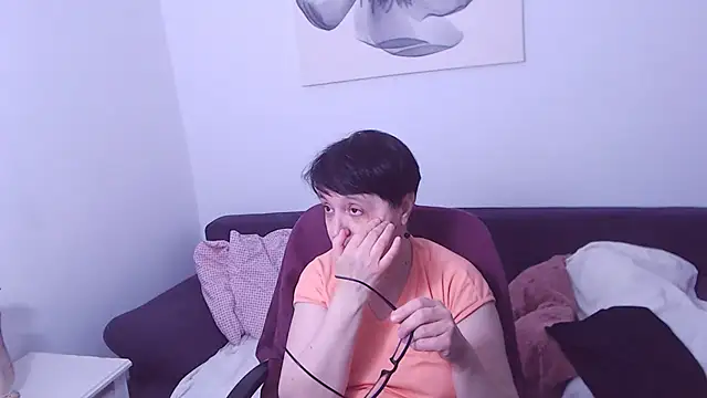 ChristaRose live cam on Stripchat