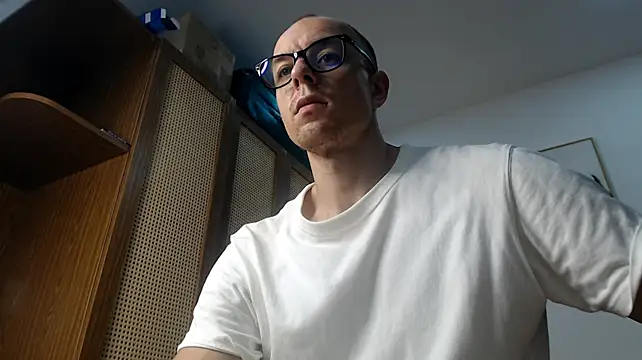 heilgarbest live cam on Stripchat