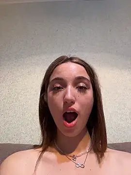 DollyTall live cam