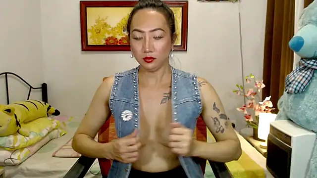 LovelyQueen69