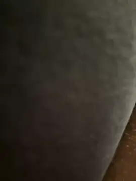qerrrr100 live cam on Stripchat