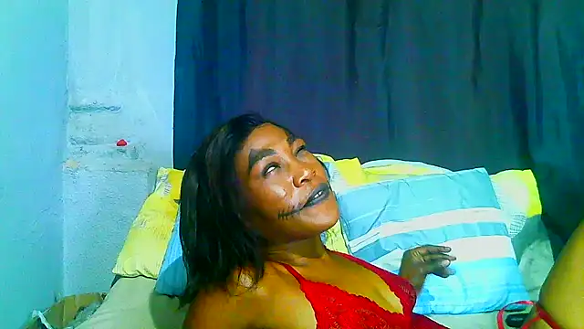 freaky_naughty live cam on Stripchat