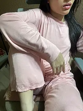 Mina048