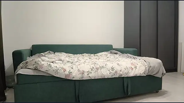 KateVibe_01 live cam on Stripchat