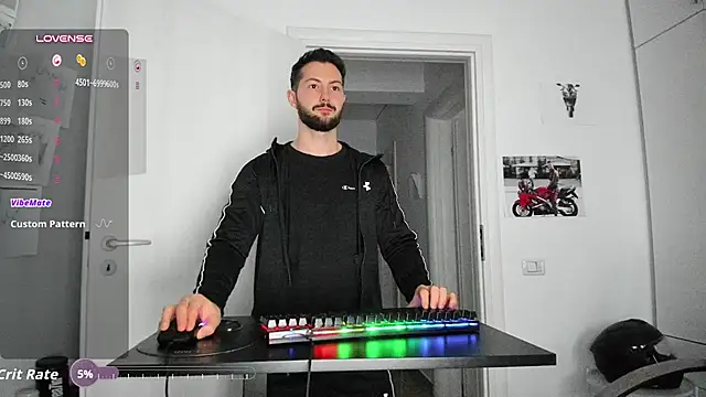 ZackFraser live now