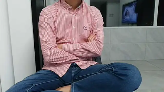 nole_china7 live cam on Stripchat