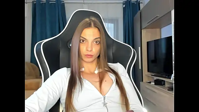 UnicornLand live cam on Stripchat