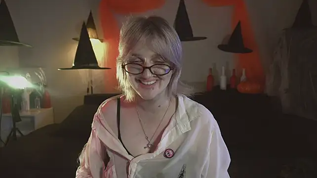 ELLIEJAY的直播畫面
