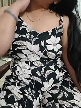 ritika_kushwaha님의 방송 화면