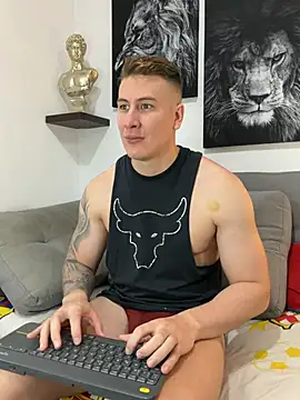 AlexHarrington live now