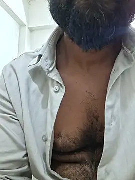 Being_zaroon的直播畫面