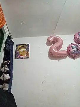 roomsex69的直播畫面