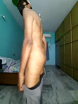 hornyindianmale82的直播畫面