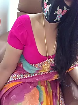 Roja-Telugu777的直播画面